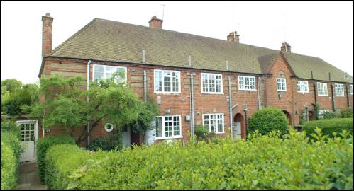 168-172 Falloden Way